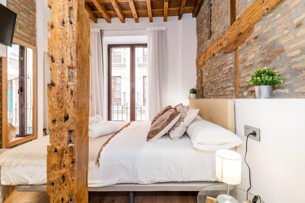 Wekey Homes Granada, Mesones Central Suites Kültér fotó