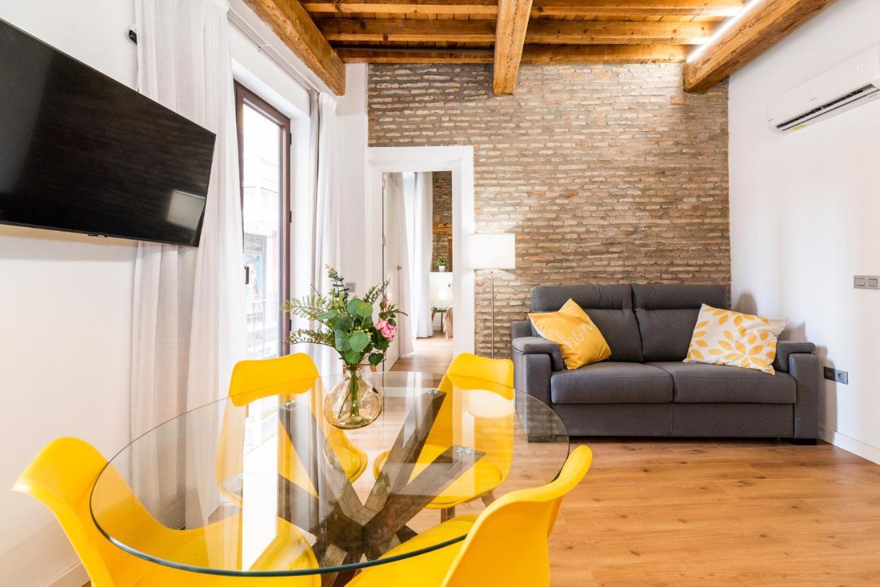Wekey Homes Granada, Mesones Central Suites Kültér fotó