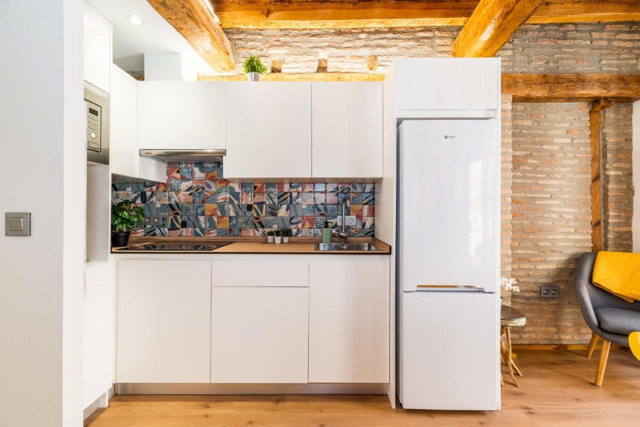 Wekey Homes Granada, Mesones Central Suites Kültér fotó
