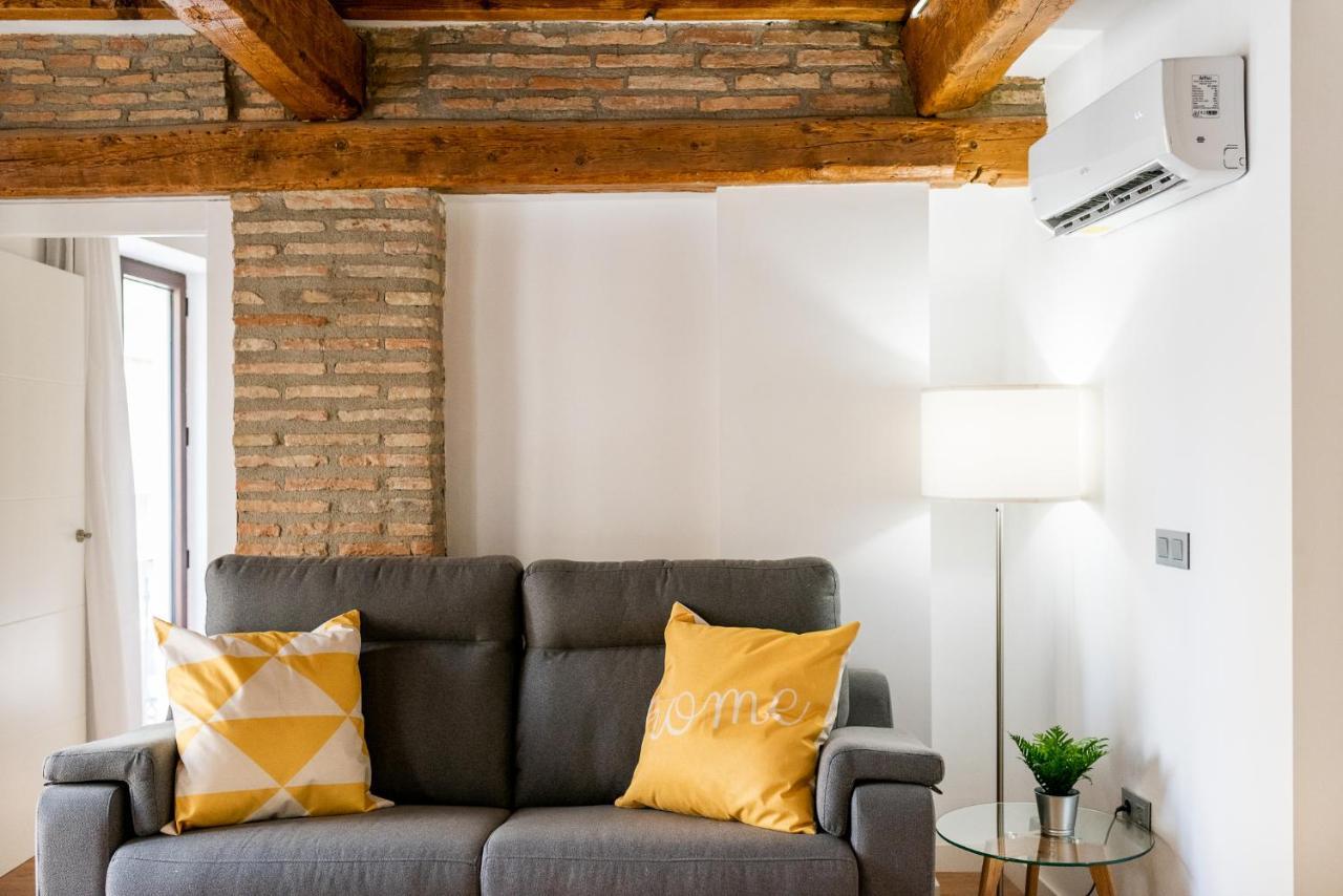 Wekey Homes Granada, Mesones Central Suites Kültér fotó