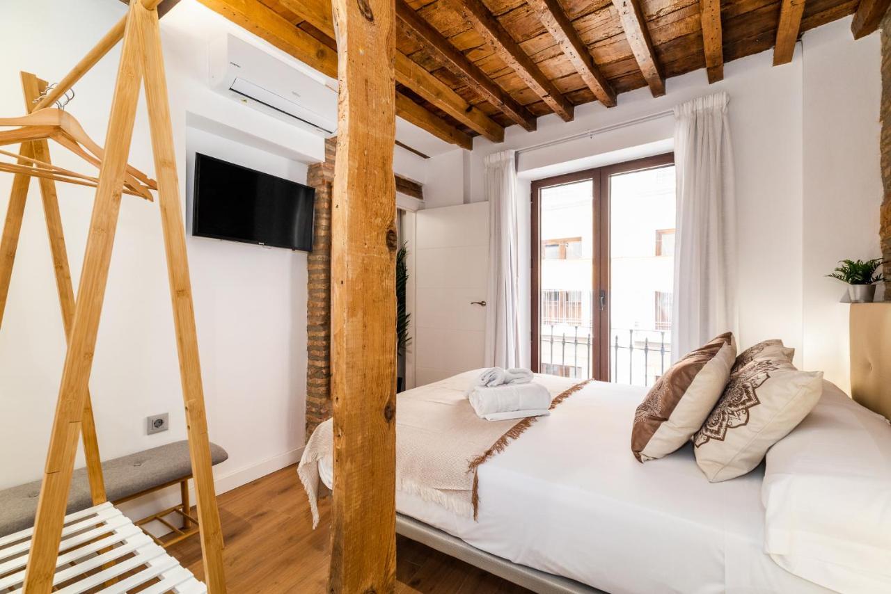 Wekey Homes Granada, Mesones Central Suites Kültér fotó